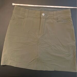 Outdoor Research Green Skirt/ Skort with shorts liner- fully functional pockets!